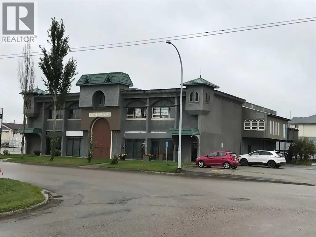 Main Floor, 9801, 9803, 9805 105 Street, Grande Prairie